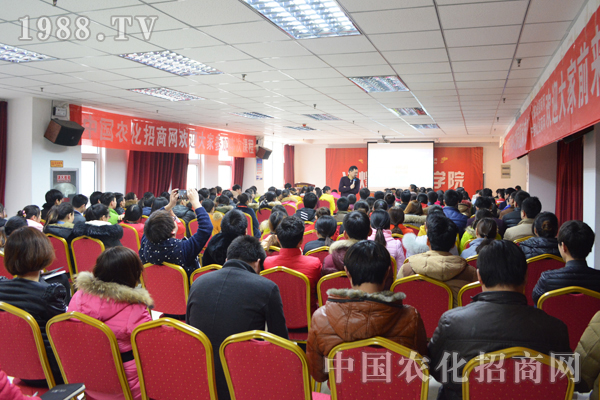 �Ҝʷ�����ȫ���Ը�