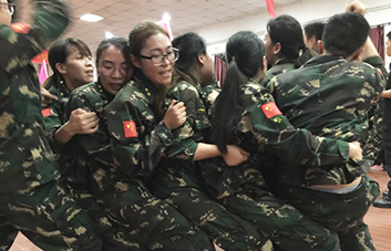 �҂���횈�(ji��n)������?y��n)�����ϣ����ǰ���? />
                <p>�҂���횈�(ji��n)�֣���?y��n)�����ϣ����ǰ���?/p>
            </li>
            <li>
            	<img src=